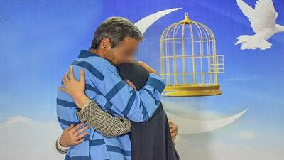 مادر یزدی چهار زندانی آزاد کرد