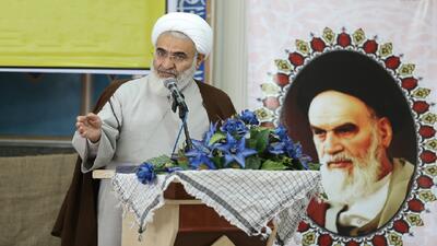 امام خمینی (ره) انسجام ملی را در جامعه ریشه‌دار کرد