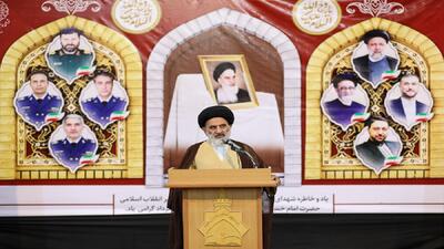 اندیشه انقلابی امام خمینی (ره) مرز‌ها را شکست و مغز‌ها را فتح کرد