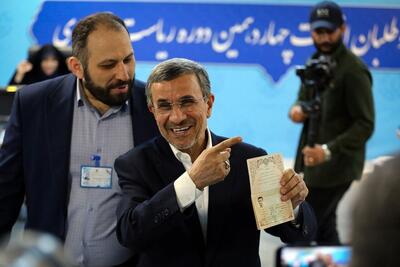 (عکس) تغییر چهره محمود احمدی‌نژاد بعد 19 سال