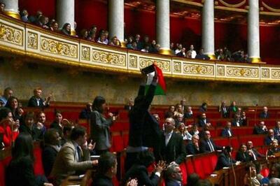 اقدام جالب نمایندگان پارلمان فرانسه در حمایت از فلسطین | رویداد24