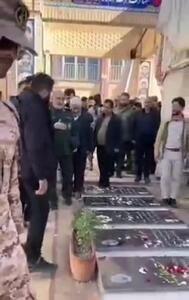 حضور سردار سلامی بر مزار دختر کاپشن صورتی/ فیلم