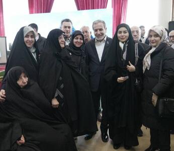 واکنش روزنامه نزدیک به قالیباف به ماجرای همسر دوم عراقچی؛ امنیت روانی جامعه به خطر افتاد | در نظارت بر فضای مجازی خلأ‌ داریم | رویداد24