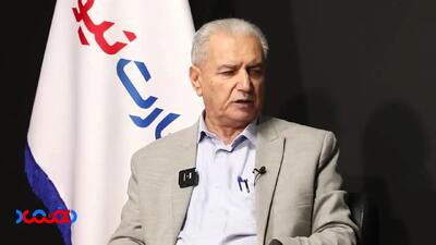 باید دولت را از اقتصاد بیرون بیاندازیم/ اقتصاد ایران در حال ورشکستگی است