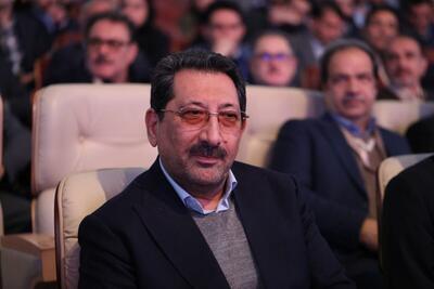 اقدام مهم وزیر صمت قبل از سفر به سیستان؛ حضور در جمع فولادی‌ها و هماهنگی جلسه فولادسازان با رئیس جمهور / تأکید اتابک بر حمایت رئیس جمهور از تامین انرژی صنایع