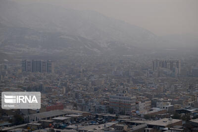 هوای تهران بر مدار آلودگی همچنان سیر می‌کند/ ترافیک سنگین است