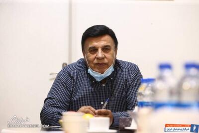 برای ضربه زدن به استقلال در هتل جلسه می‌گذارند؛ شک نکنید یک عده دوست ندارند استقلال موفق شود - پارس فوتبال