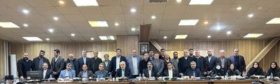 نشست ماهانه شورای مرکزی، معاونین و مشاورین جمعیت جوانان انقلاب اسلامی برگزار شد