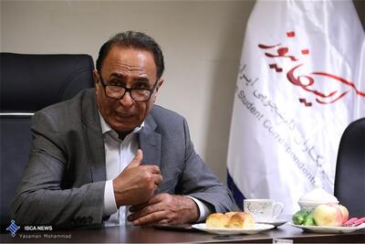 دانشجویان دکتری نمی‌توانند گلستان سعدی بخوانند/ ۶۰ سالگی سن شکوفایی اساتید است، نه بازنشستگی