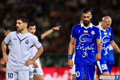 پوستر خلاقانه استقلال با تصویر اسطوره انزلی - پارس فوتبال