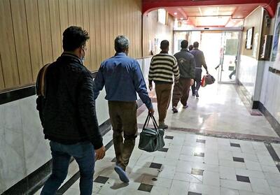 آزادی 15 زندانی لرستانی در عید مبعث - تسنیم