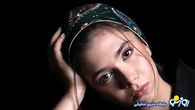 جذابیت نفس گیر دختر خیلی زیبا پژمان بازغی / خوشگلی نفس با کلاه روسی ! | روزنو