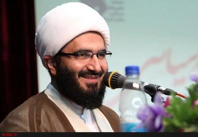 امام جمعه باید پرچم وحدت، امید و شجاعت را برافراشته نگاه دارد