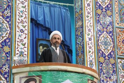 امام جمعه ایلام:انقلاب اسلامی، معجزه‌ای در دنیای معاصر که هویت انسانی را احیا کرد