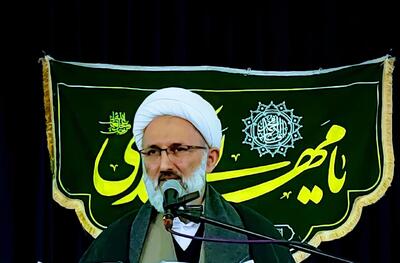 مسوولان برای آگاهی جوانان از حقایق پنهان دوران قبل از انقلاب بکوشند
