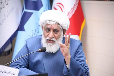 امام جمعه میناب: مساجد باید مرکز فعالیت‌های دینی، فرهنگی و سیاسی باشند