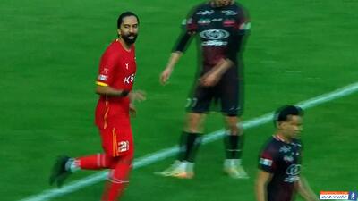 شوت عجیب فرشید باقری مقابل دروازه پرسپولیس - پارس فوتبال