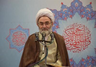 انقلاب اسلامی رژیم استبدادی را به حکومت مردمی تبدیل کرد - تسنیم