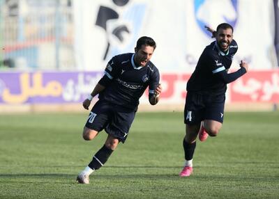 افسوس هافبک سرشناس بعد از گل تماشایی(عکس)