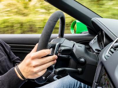رانندگی با گیربکس CVT یا دوکلاچه / کدام یک مناسب‌ تر است؟