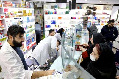 دارویار یار شهروندان نشد؛ افزایش چند برابری هزینه دارو برای بیماران در سایه تورم و نوسانات ارزی! | اقتصاد24