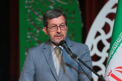 استاندار: دانش‌آموزان برای توسعه و تعالی اصفهان تلاش کنند