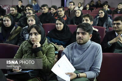 گفتمان وفاق جوانان را ترغیب به مشارکت در امور مختلف می‌کند