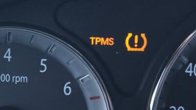 سیستم TPMS یا کنترل فشار باد لاستیک چیست و چه وظیفه‌ای دارد؟