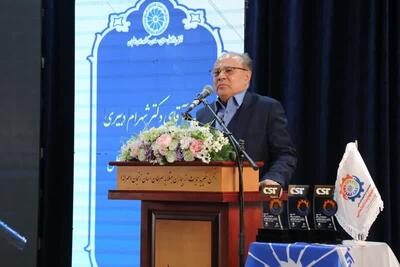 هلال احمر در راستای کمک به انسان‌ها و کاهش رنج‌های بشری فعالیت می‌کند
