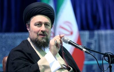 سیدحسن خمینی: انقلابی بودن به معنای دور ریختن خرد و تخصص نیست / باید از همه وجوه عقلانی استفاده کنیم / امام برای پرواز انقلاب استخاره نکرد؛ برای عملیات نظامی هم استخاره نمی‌کرد، بلکه تاکید می‌کرد که عقل‌تان را به کار بگیرید - پایگاه خبری مدارا