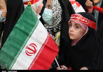 برگزاری همایش دانش‌آموزی یاوران انقلاب در چهارمحال و بختیاری - تسنیم