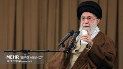 بازخوانی نظرات رهبر معظم انقلاب درمورد ضرورت محول کردن  تولید به بخش  خصوصی