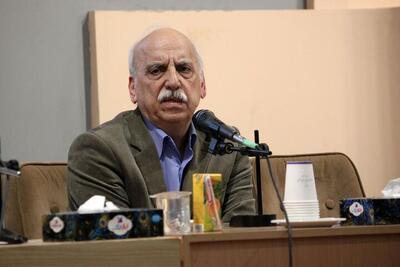 عبده تبریزی: قیمت‌های متعدد ارز یکی نمی‌شود