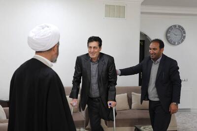 دیدار امام جمعه ایلام با سه جانباز ۷۰ درصد