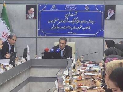 صاحبان صنایع هزینه بیشتری برای حقوق کارگران پرداخت کنند