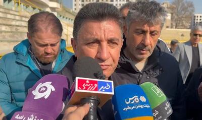 قلعه‌نویی: وضعیت سکوهای ورزشگاه‌ها شاید به دلیل شرایط اقتصادی است