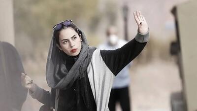 صداوسیما سریال تاسیان را به دلیل «وضعیت نامشخص صیانت» تینا پاکروان توقیف کرد