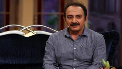 جامعه به مسیر لمپنیسم کمدی و مسخره افتاده است