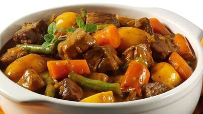 طرز پخت خوراک لوبیا سبز با هویج و آلو - فراشپز