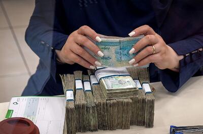 مبلغ عیدی کارمندان رسما مشخص شد؛ حداقل سه میلیون!