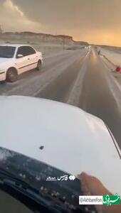 تصاویر جالب از بارش تگرگ در قشم