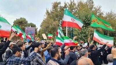 دولت و مجلس پیگیر صدور مجوز تجمعات قانونی