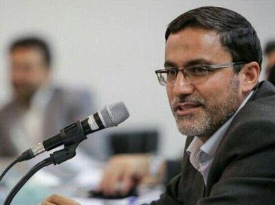 واگذاری ایران خودرو به شرکت کروز موجب انحصار می‌شود