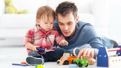 اهمیت هم‌صحبتی والدین با کودکان: کلید پرورش نسلی موفق - سبک ایده آل