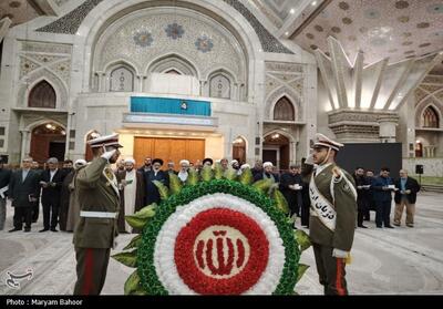 دانشگاهیان با آرمان‌های امام راحل تجدید میثاق کردند - تسنیم