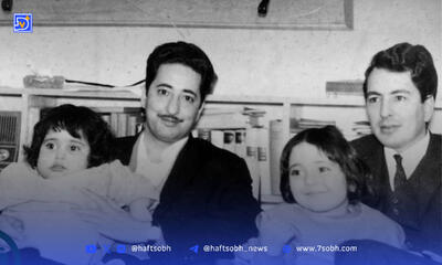 قاب تاریخ| ‌ولنتاین دهه80، شعرخوانی شاعر توده‌ای در تهران، جوانی بنی‌صدر، مصدق، تختی و فاطمی روی دستان انقلابیون