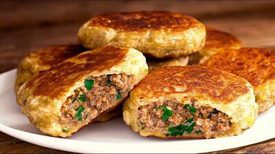 طرز تهیه کوکو شکم پر با سیب زمینی و تخم مرغ