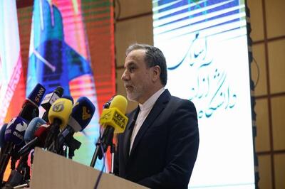 عراقچی: مقاومت باید خود را بازسازی کند