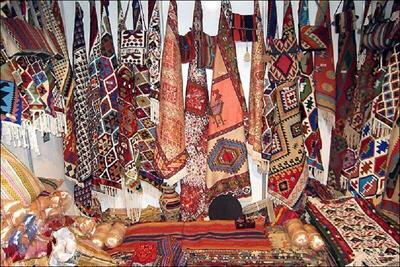 یک‌هزار و ۶۰۰ میلیارد تومان تسهیلات به هنرمندان صنایع دستی پرداخت شد