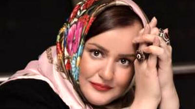 کافه‌گردی نعیمه نظام دوست و مادرش + فیلم